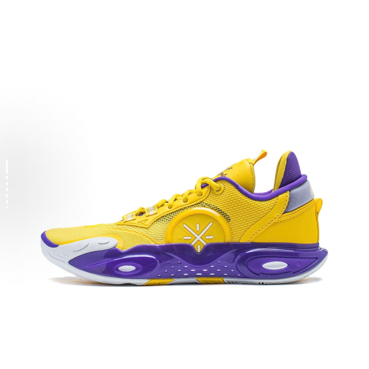 Li-Ning Wade All City 12 “City of Angels”